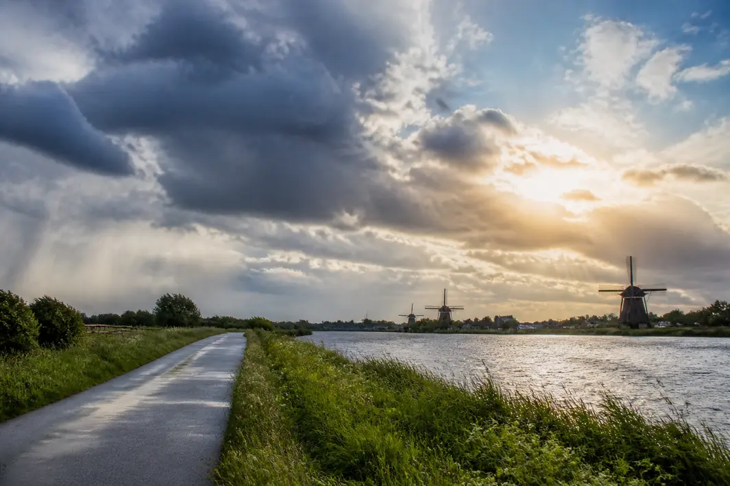 Wisselvallig Weer met Kans op Buien en Af en Toe Zon
